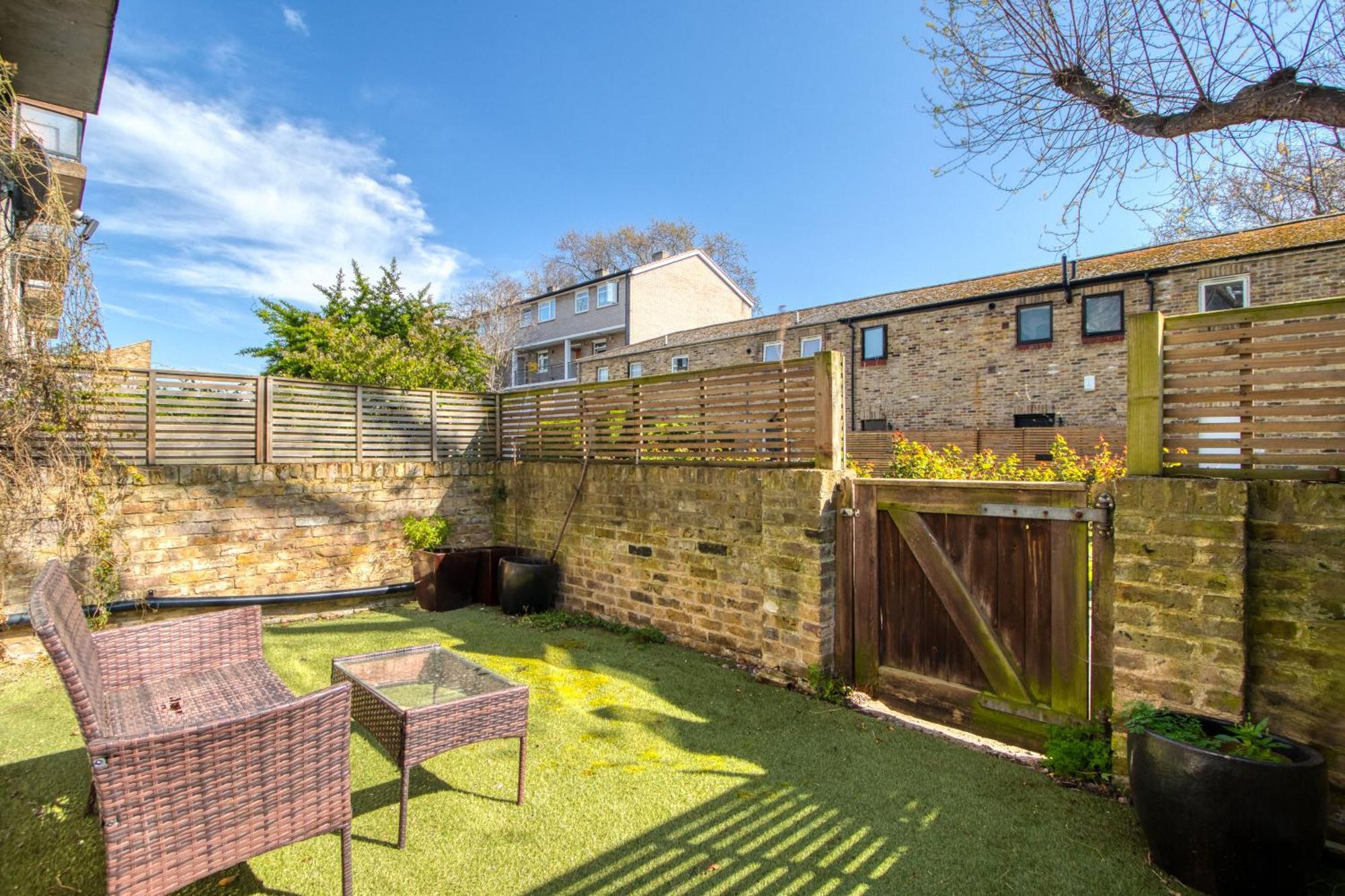 Lovely 3-Bed Clapham Common London Bagian luar foto